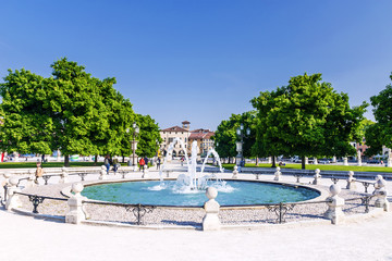 fountain in the city of Padova, italy