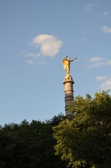 Fountain of Victory, landmark commemorating the victories of Napoleon Bonaparte in Place du Chatelet, Paris, France 