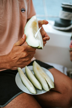 Melone schneiden
