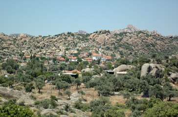Fototapeta na wymiar Le village de Kapikiri (Héraclée) en Anatolie