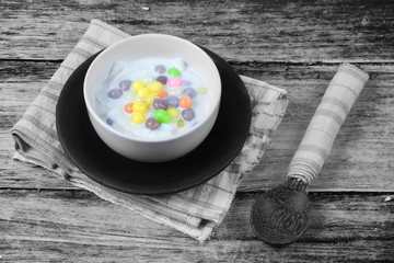 Colorful dumplings in coconut cream, Bua Loi Khai Waan.