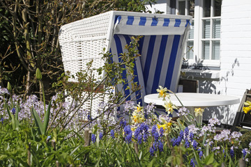 Strandkorb im Garten