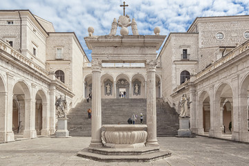 ABBAZIA MONTECASSINO