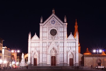 Fototapeta na wymiar Florence at night