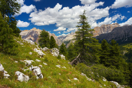 View of Piz dles Cunturine and Gipfelkreuz, Dolomites, Italy