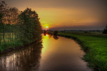 Sonnenuntergang am Nordumfluter