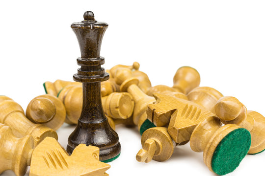 victorious chess queen surrounded by slain pieces