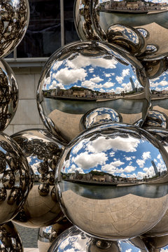 Bolas con reflejos