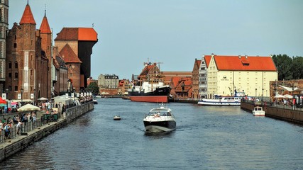 Gdański Żuraw i Motława © N.S. Photography