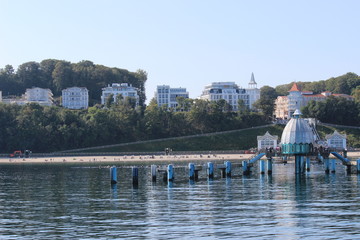 Fototapeta na wymiar Sellin mit Seebrücke