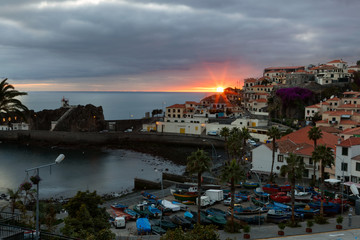 Sunset in the middle of Atlantic (Camara del Lobos, Funchal, Madeira)