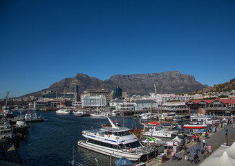 Fototapeta na wymiar Cityscape of Cape Town and the Waterfront at the Western Cape in South Africa