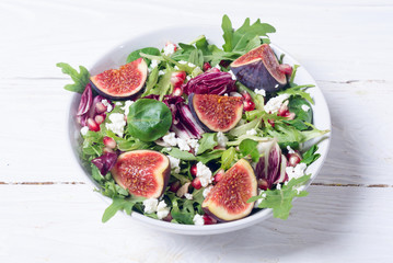 Autumn salad with arugula