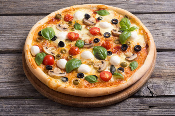 Italian pizza with mozzarella