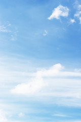 Obraz premium Soft white clouds against blue sky background, beautiful of nature