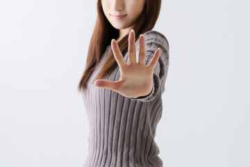 背中のゴリゴリに避けたい硬さを促す食べ物 