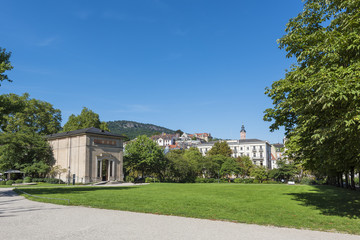 Fototapeta premium Słoneczny dzień w Baden-Baden w Niemczech