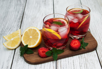 Lemonade with strawberries