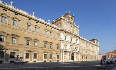 Modena, palazzo Ducale piazza Grande