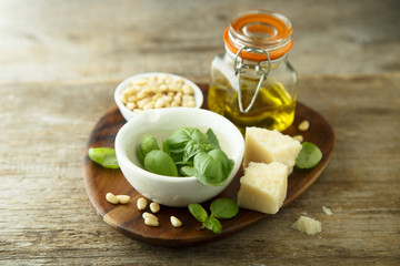 Pesto ingredients