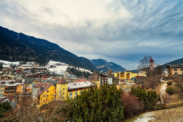 Obraz premium sunset on alpine village