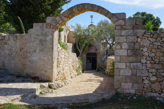 Esterno della Cripta del Crocefisso in Ruffano (LE), Puglia, Italia