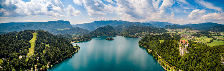 Fototapeta na wymiar Slovenia - Panorama resort Lake Bled.