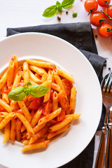 Паста с томатным соусом, пенне 