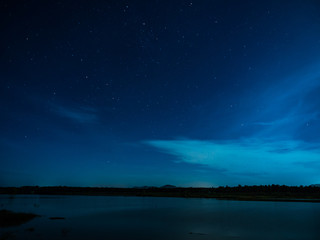 Fototapeta na wymiar starry night at the lake