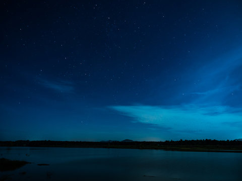 starry night at the lake © abnohr