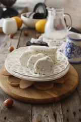 goat cheese with herbs