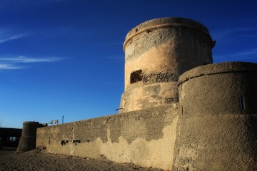 Fototapeta na wymiar Fortress in Cabo de Gata, Almeria