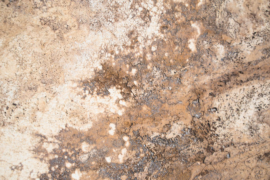 Canstatter Travertin an einer Fasade