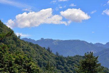 Fototapeta na wymiar Mountains and clouds in the Hsinchu,Taiwan.