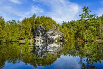 Fototapeta na wymiar Rockwood conservation area