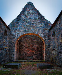 Church ruins Nes