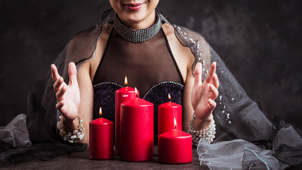 占い師イメージ 女性