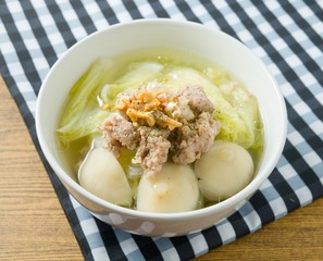 Lettuce Clear Soup with Pork and Meat Ball