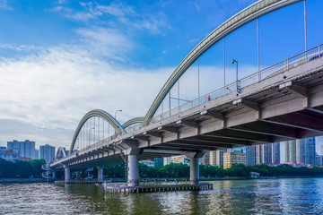 Obraz premium Guangzhou city landscape and bridge
