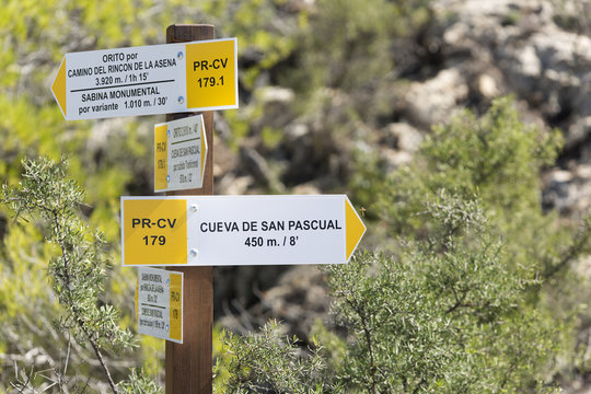 Signs of a small tour through the area of the sanctuary of Orito in the province of Alicante, Spain.