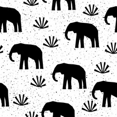 Abstract doodle seamless patten background. Monochrome black and white pattern