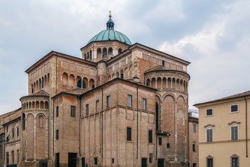 Fototapeta na wymiar Parma Cathedral (Duomo), Italy