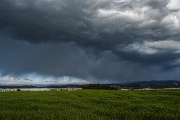 Paisaje con tormenta