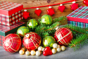 Weihnachten -  Geschenke und Dekoration