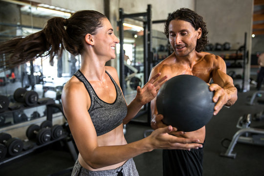 High intensity group exercise for strong core, endurance, abdominal strength