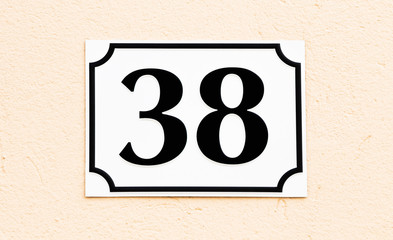 Hausnummer 38