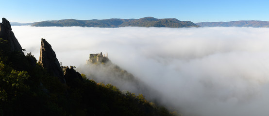 Nebelpanorama Ruine Dürnstein