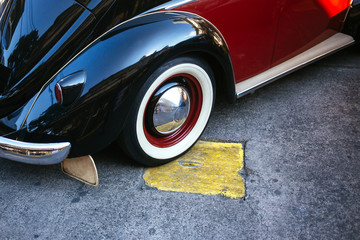Beautiful lines and curves of a classic car