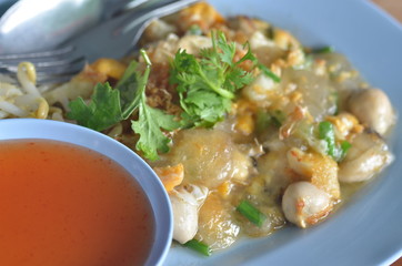 Oyster omelette
