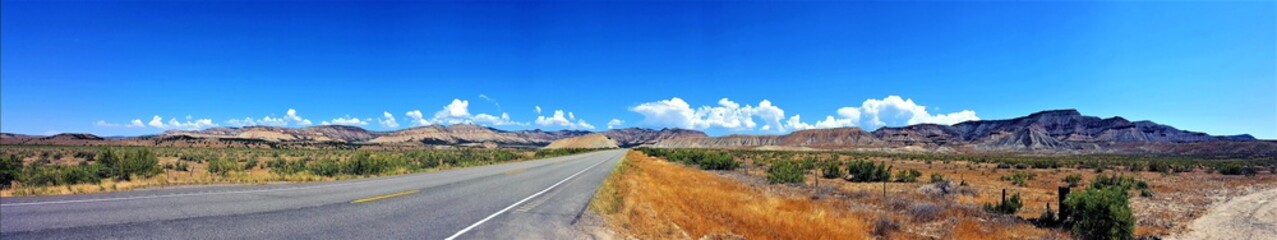 Naklejka premium Highway Travels 